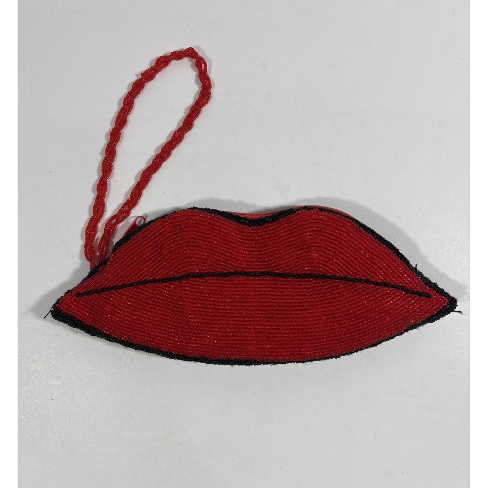 VTG Far Nine Beaded Red Lips Kiss Coin Purse Wristlet Pouch Y2K Novelty EUC